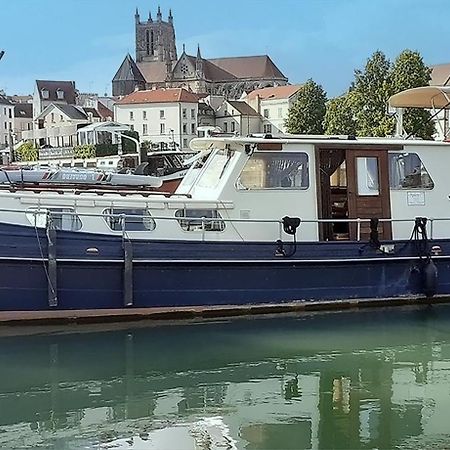 Spicy - Sejour Insolite Sur La Marne Meaux Ngoại thất bức ảnh